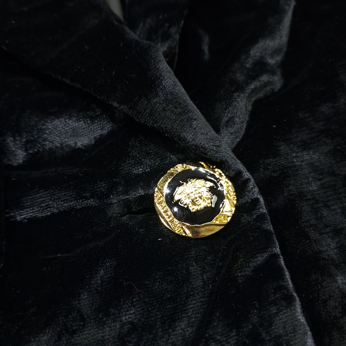 CN779 S 베르사체 VERSUS 블랙 벨벳 메두사 블레이저 자켓 상품이미지4