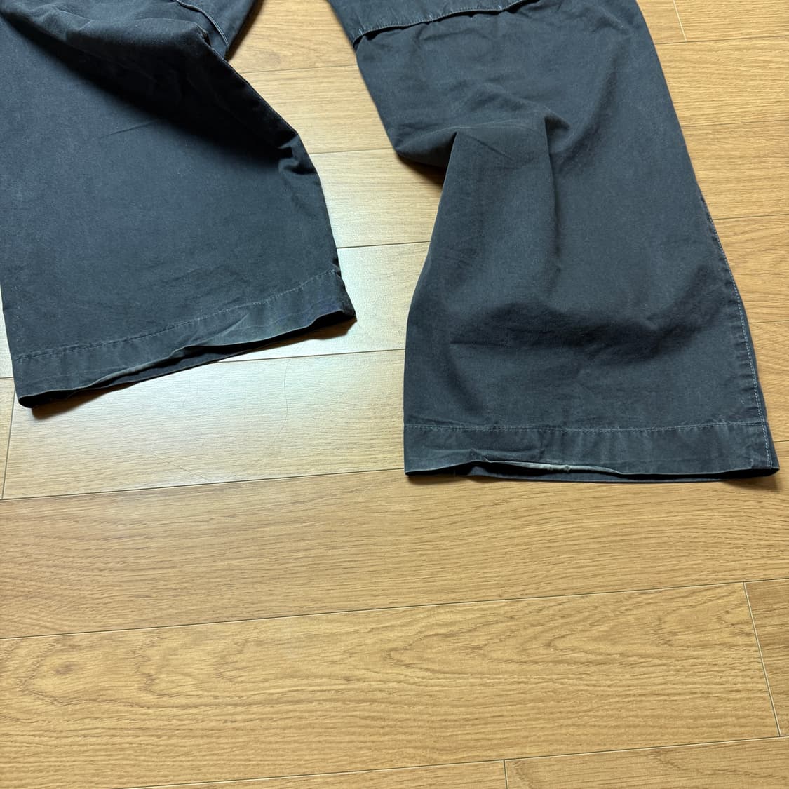 해칭룸 벤티드 팬츠 블랙 2사이즈 상품이미지5