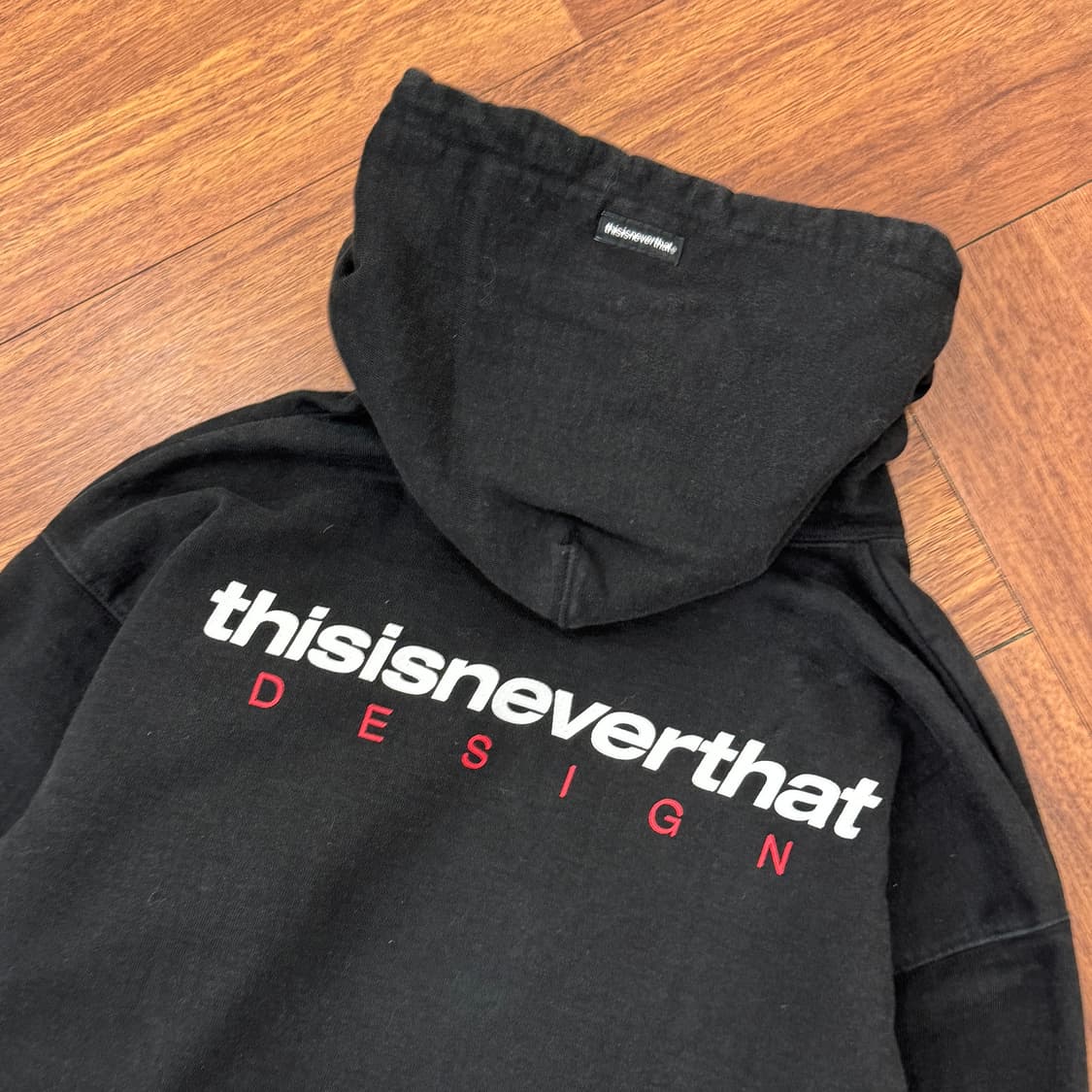 S(100) 디스이즈네버댓 디네댓 빅로고 후드 티셔츠  상품이미지3