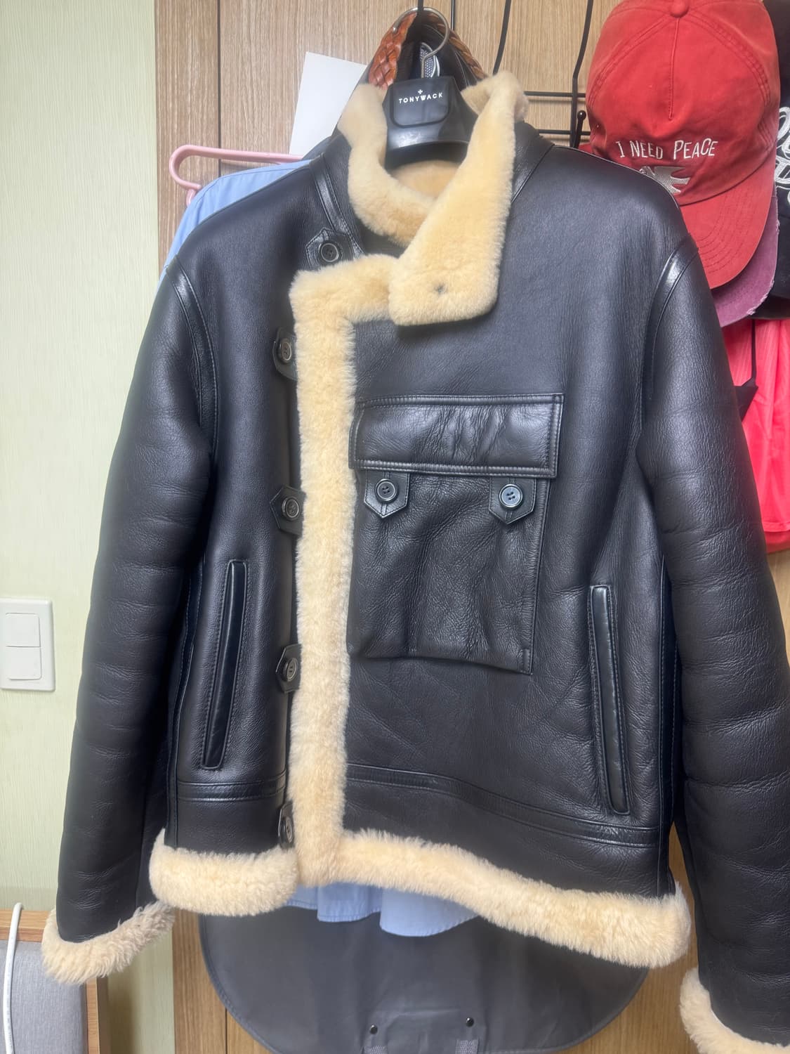 이스트로그 무스탕 L 상품이미지2