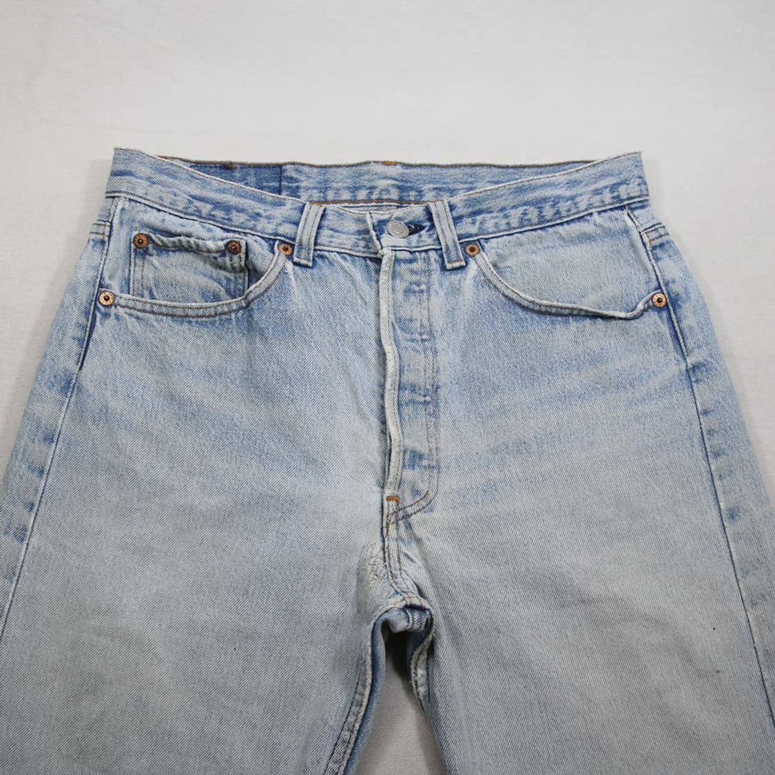 (착용컷) 90's 리바이스 501 (남성용 30) 상품이미지4