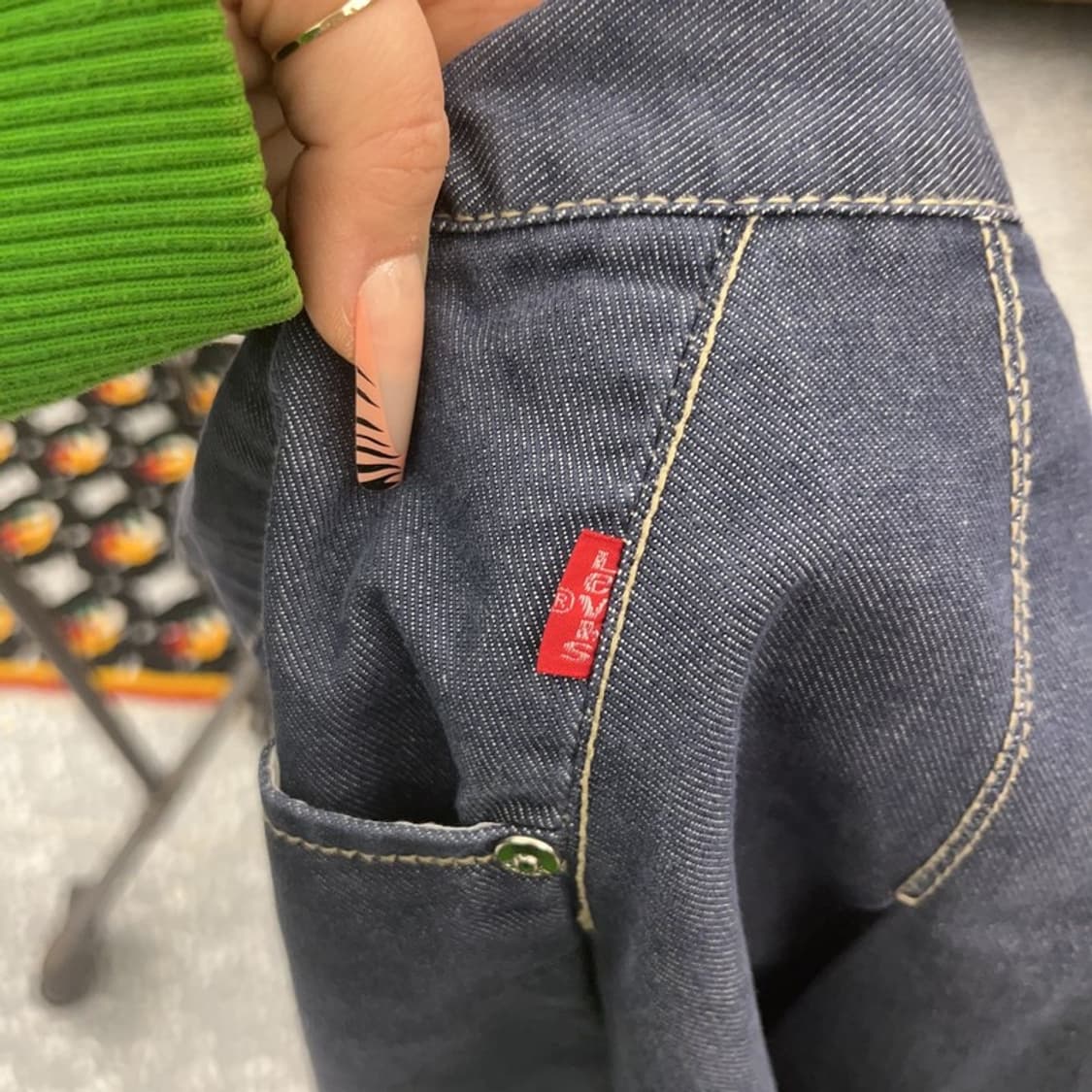 리바이스 엔지니어드 플레어 여리 데님 청치마 27인치 C08270 상품이미지6