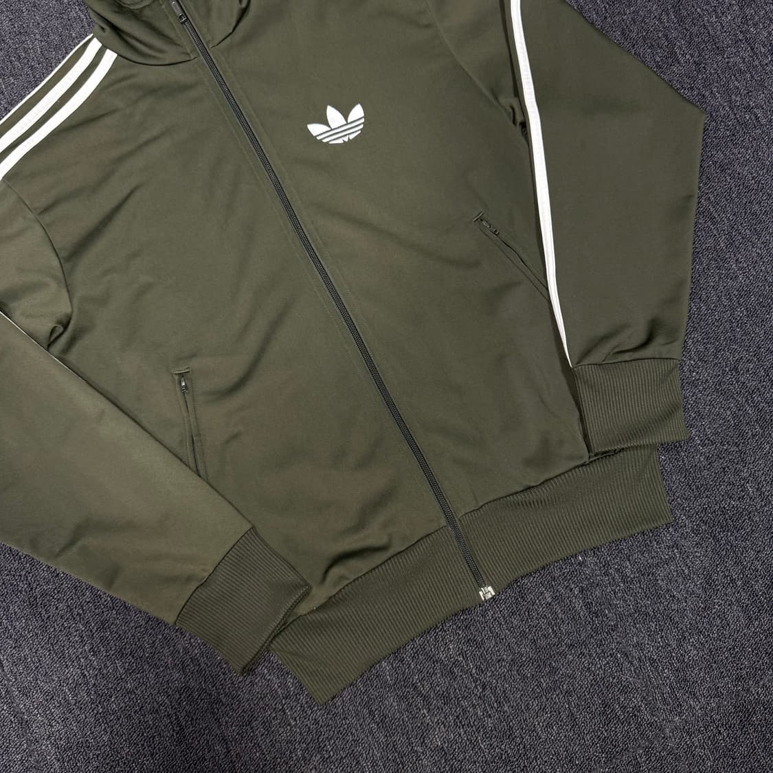 아디다스 파이어버드 카키 져지 상품이미지3