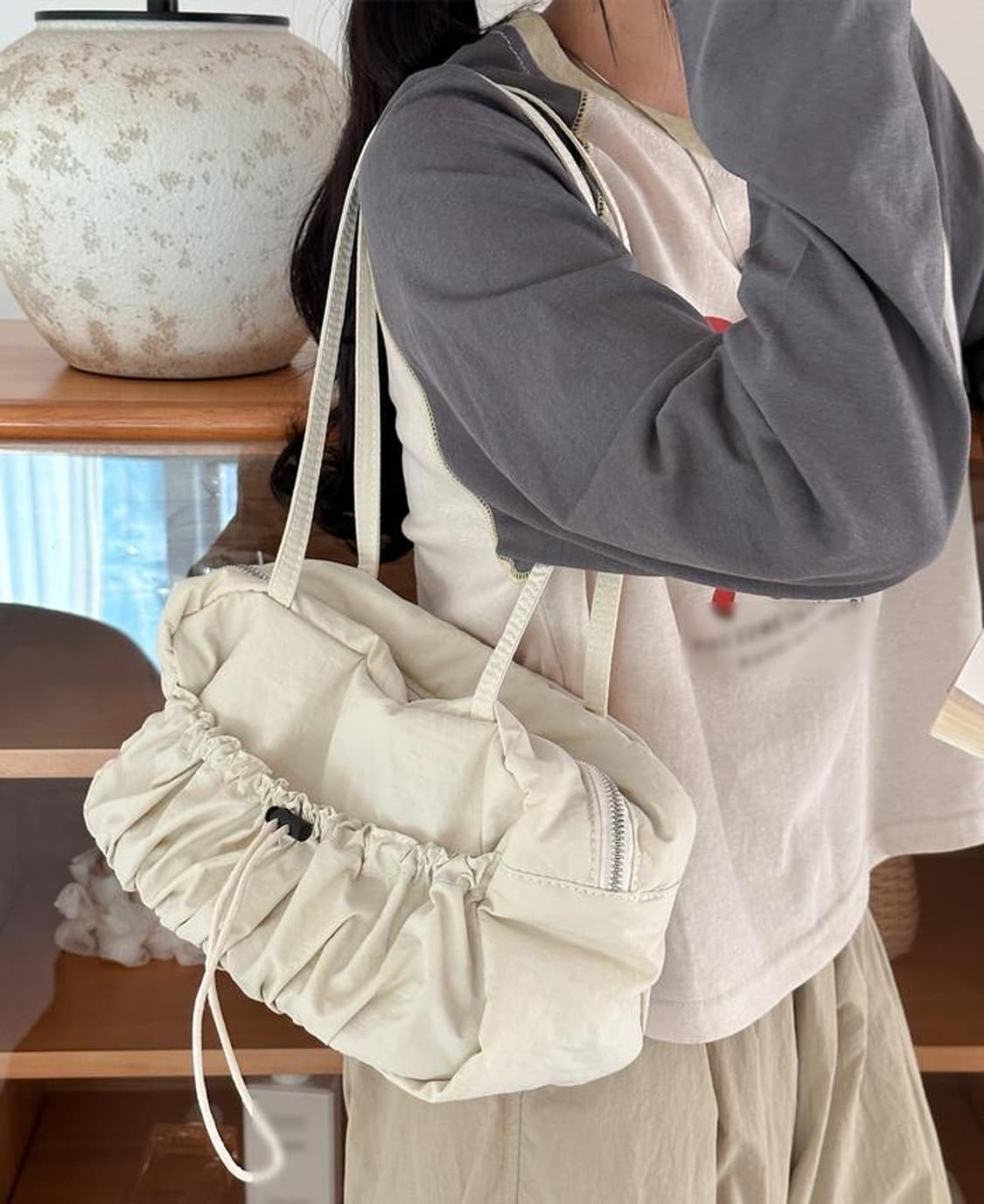 스트링 셔링 나일론 숄더백 상품이미지2