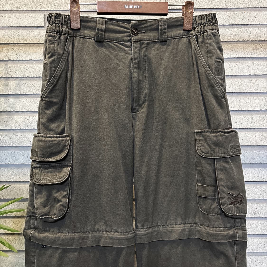 WINDRIVER 아웃도어 컨버터블 카고팬츠 투웨이 유틸포켓 디테일 카키 상품이미지4