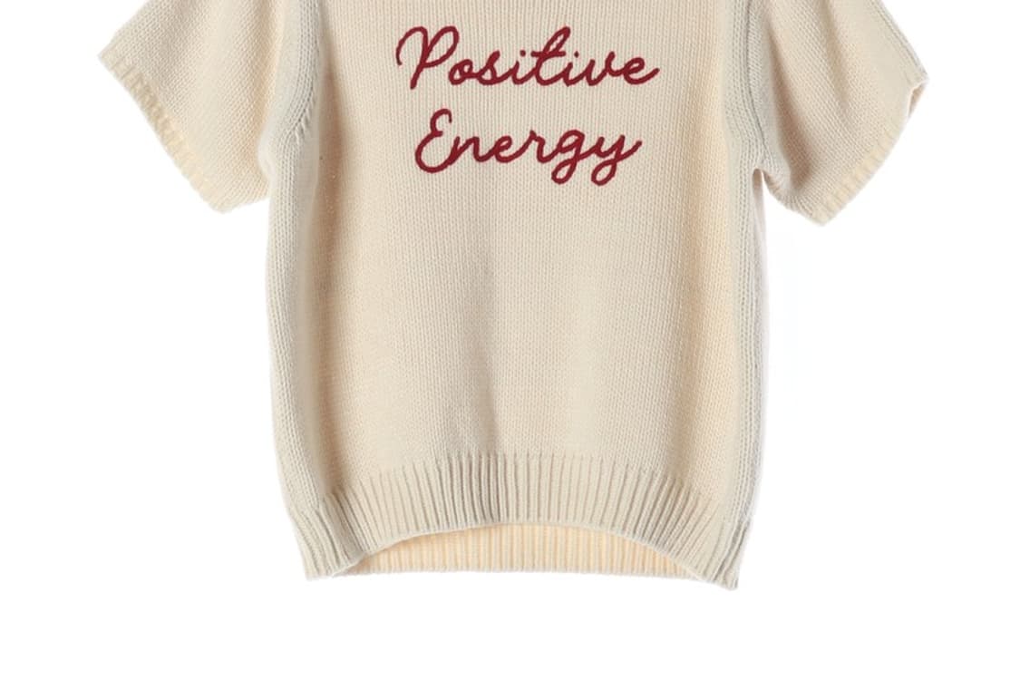 에잇세컨즈 포지티브 에너지 레터링 자수 반팔 니트 M 상품이미지4