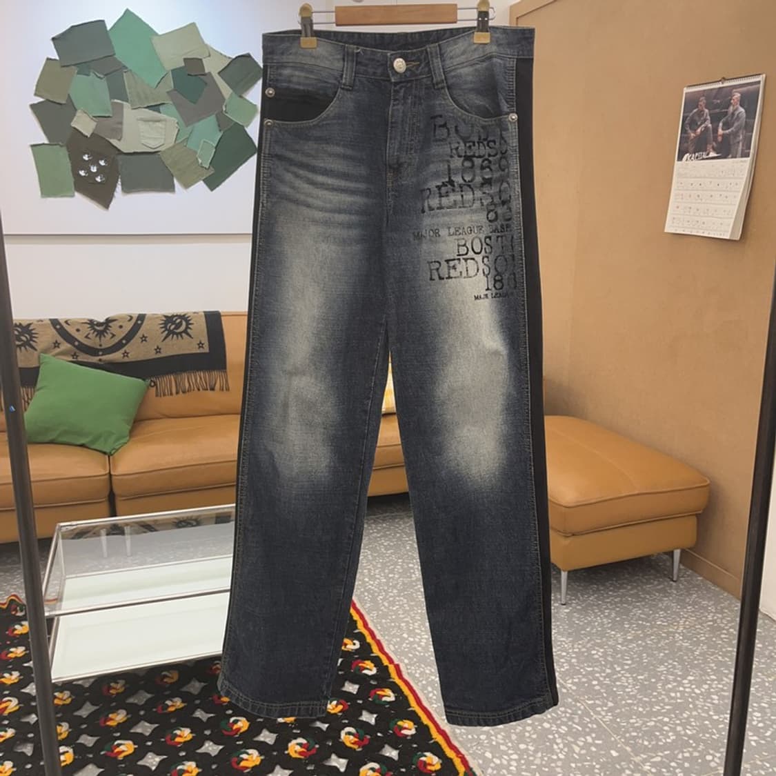 MLB 벨벳라인 스트릿 힙합 레터링 데님팬츠 31인치 C08548 상품이미지3