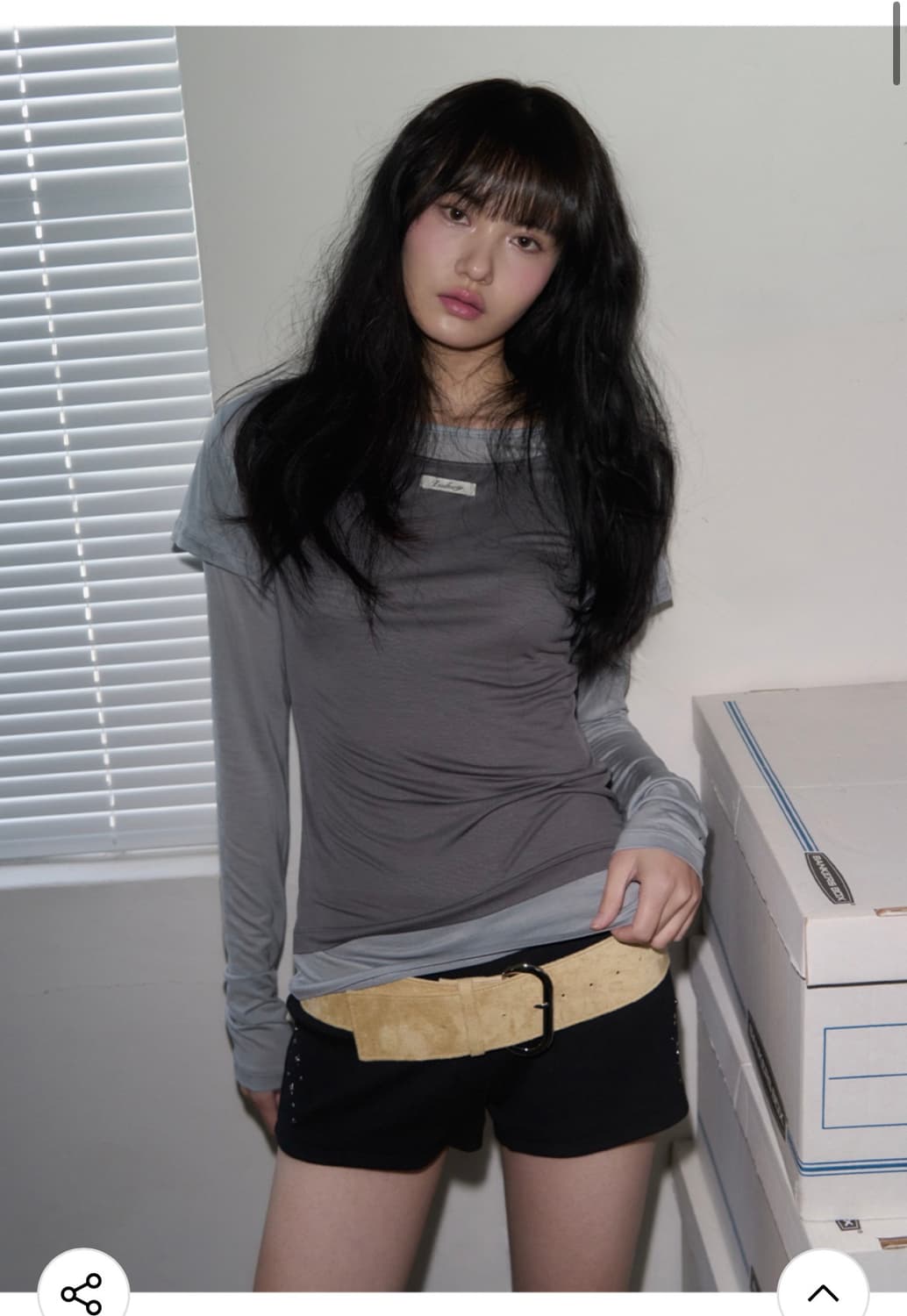 (F) 레더리 투톤 슬리브리스 레이어드 롱슬리브 [CHARCOAL] 상품이미지3