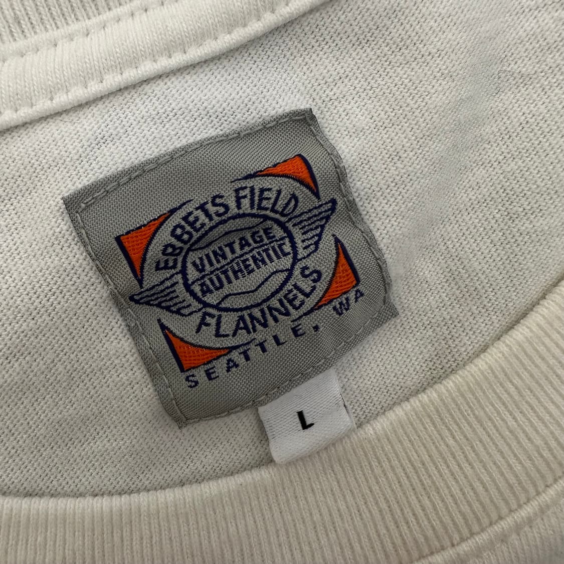 이벳필드 반팔티셔츠 화이트 L 상품이미지3