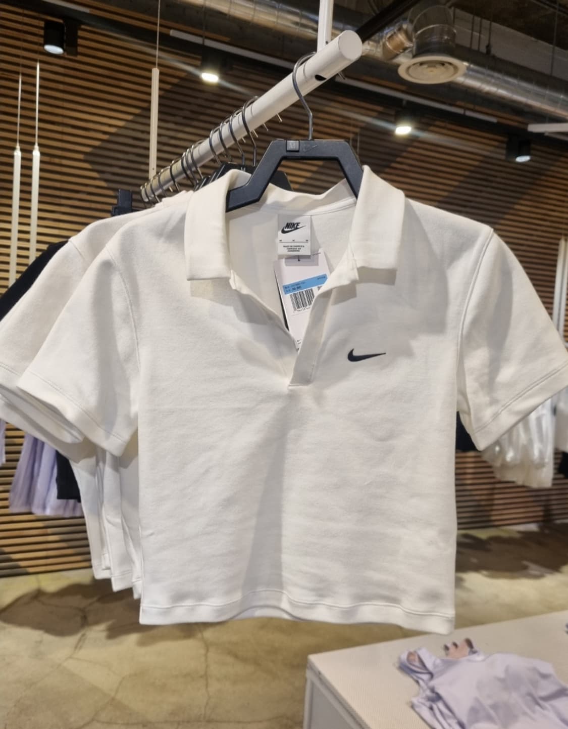 나이키 크롭 반팔티 상품이미지4