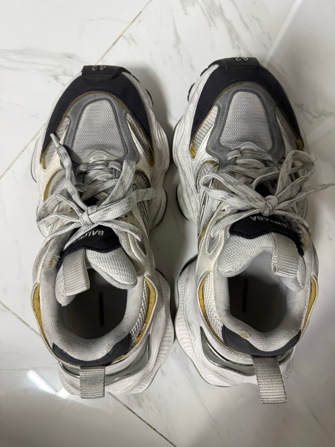 발렌시아가 카고 스니커즈 42 상품이미지3