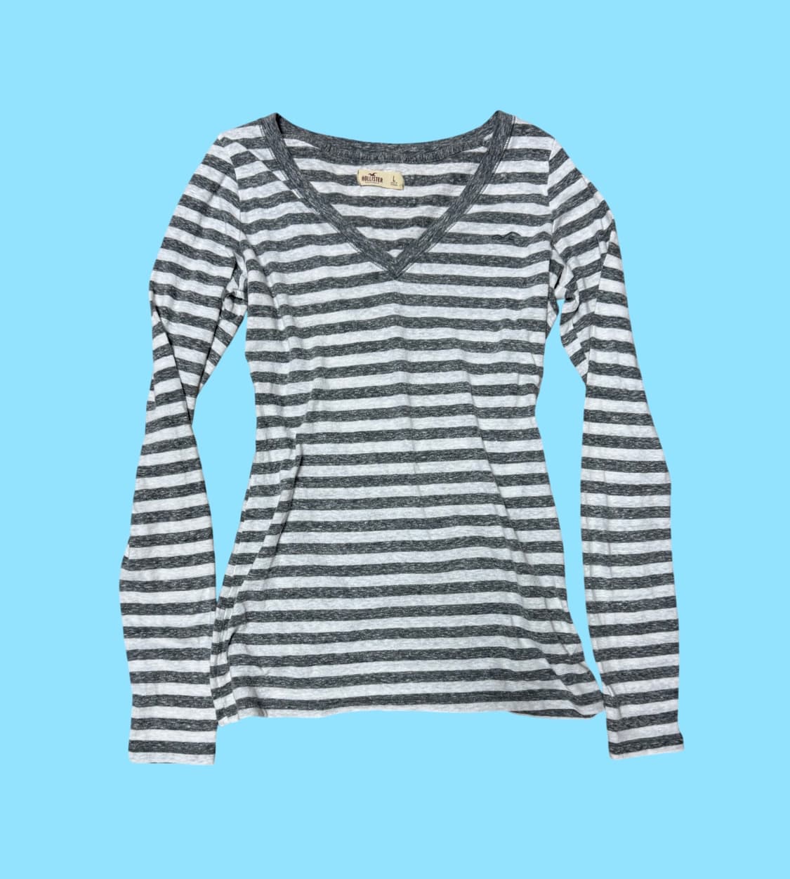 홀리스터 그레이 스트라이프 브이넥 긴팔 상품이미지1