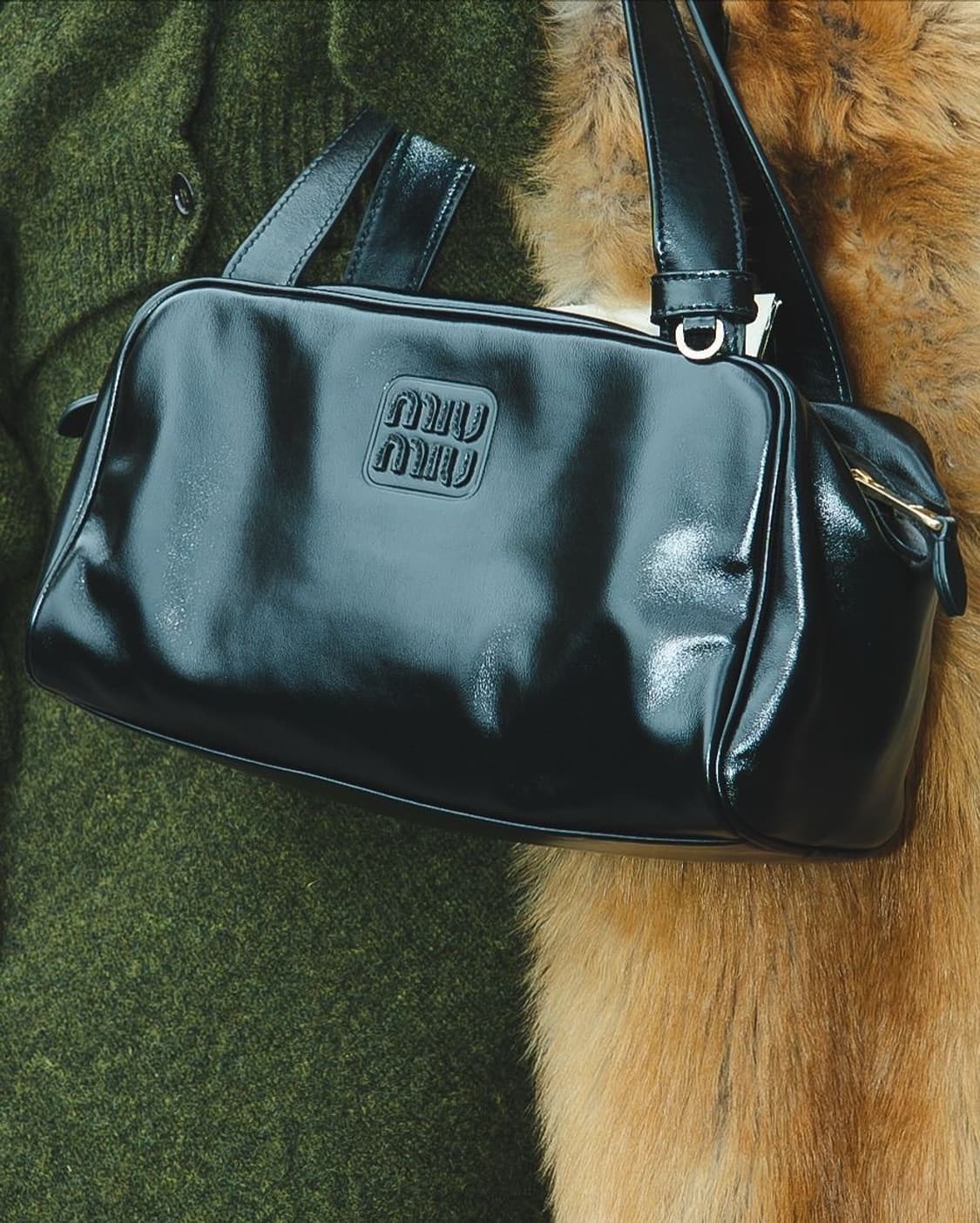 Miu miu 미우미우 브러쉬드 탑핸들 백 블랙 상품이미지2