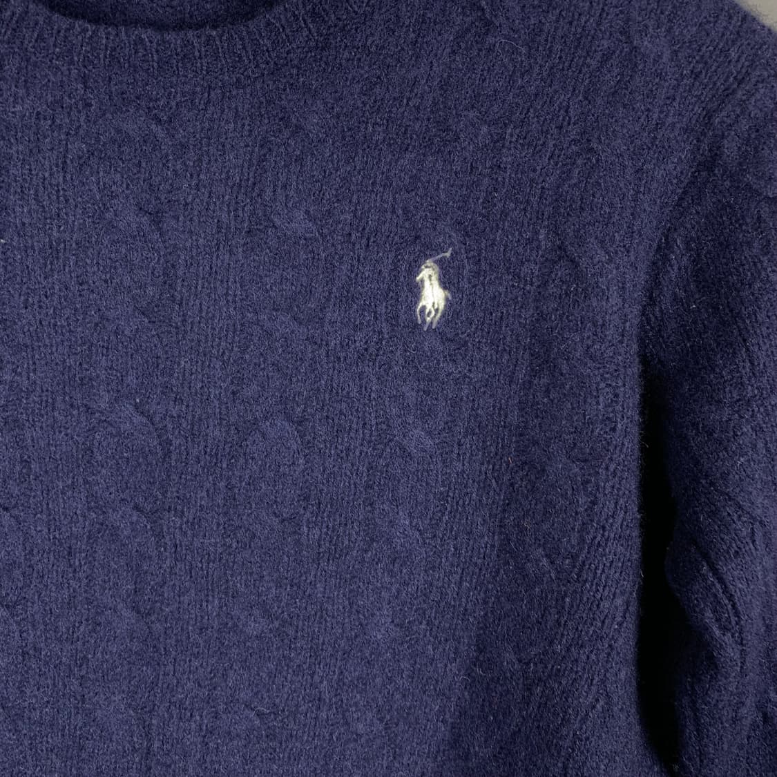 폴로 랄프로렌 신형 네이비 꽈배기 니트 상품이미지3