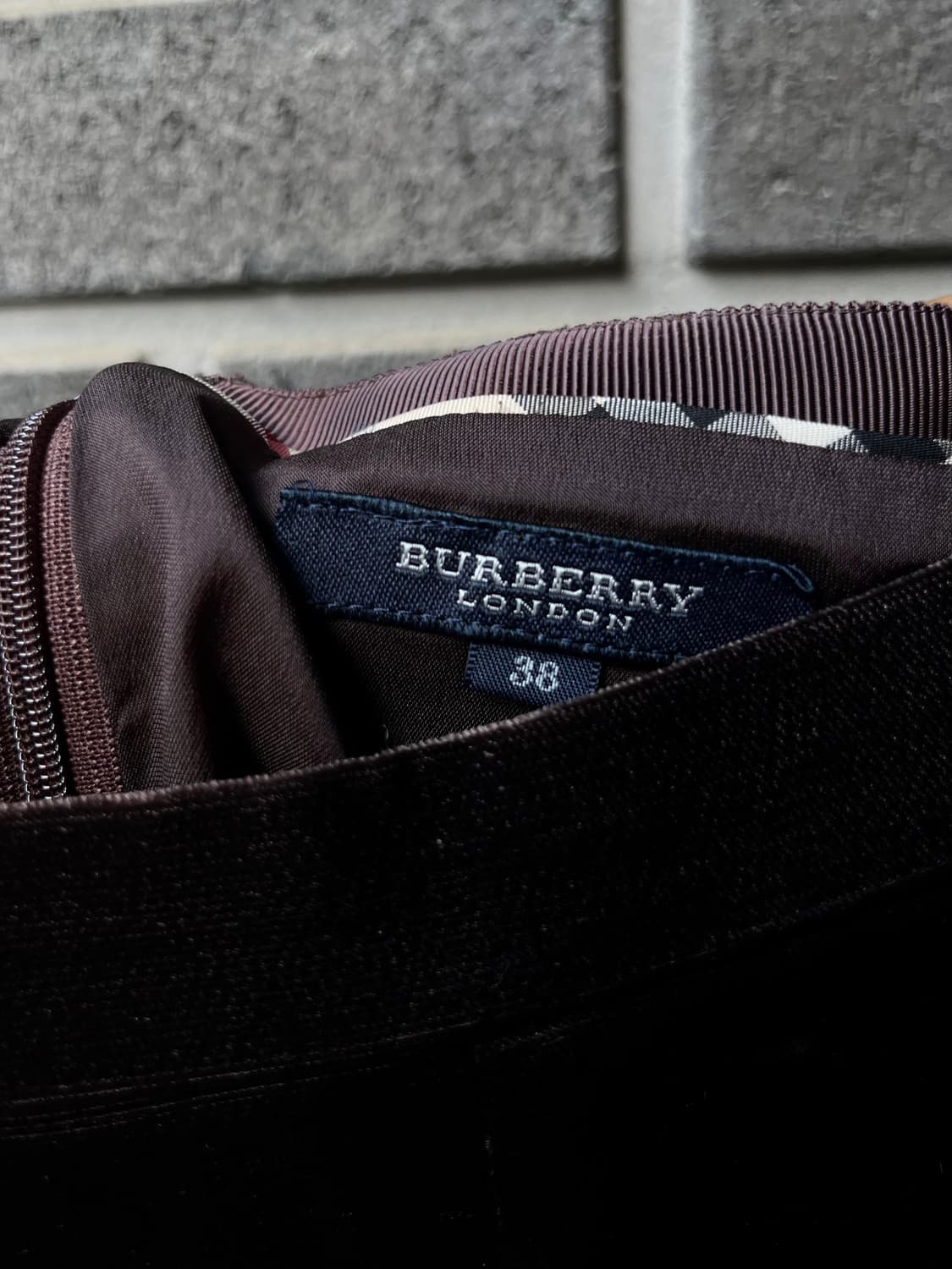 BURBERRY 버버리 벨벳 플레어 스커트 상품이미지9