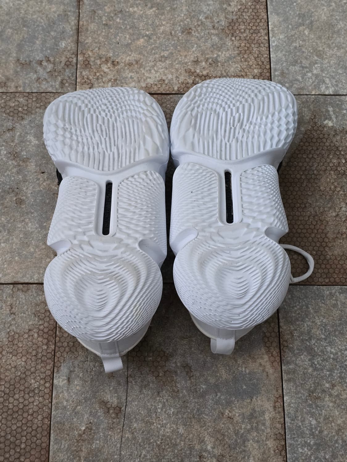 (250)언더아머 플로우 퓨쳐 x3  상품이미지9