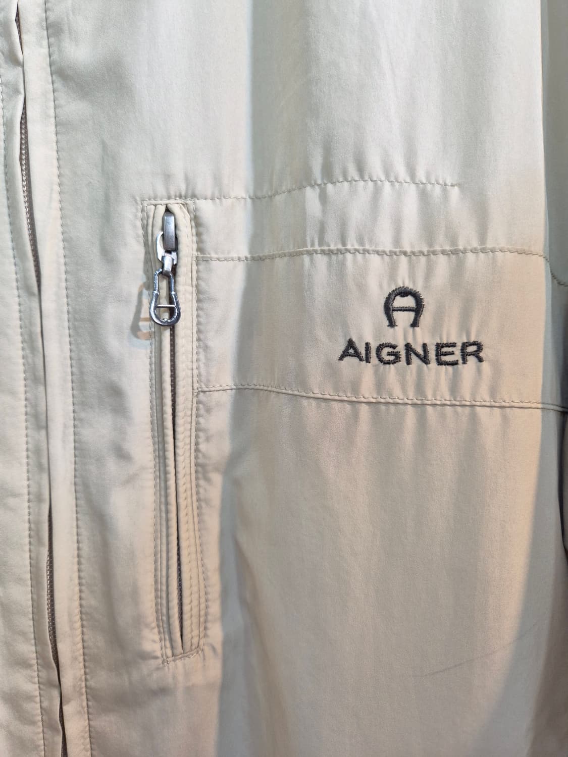 AIGNER 베이지색 바람막이 자켓 XL 상품이미지5