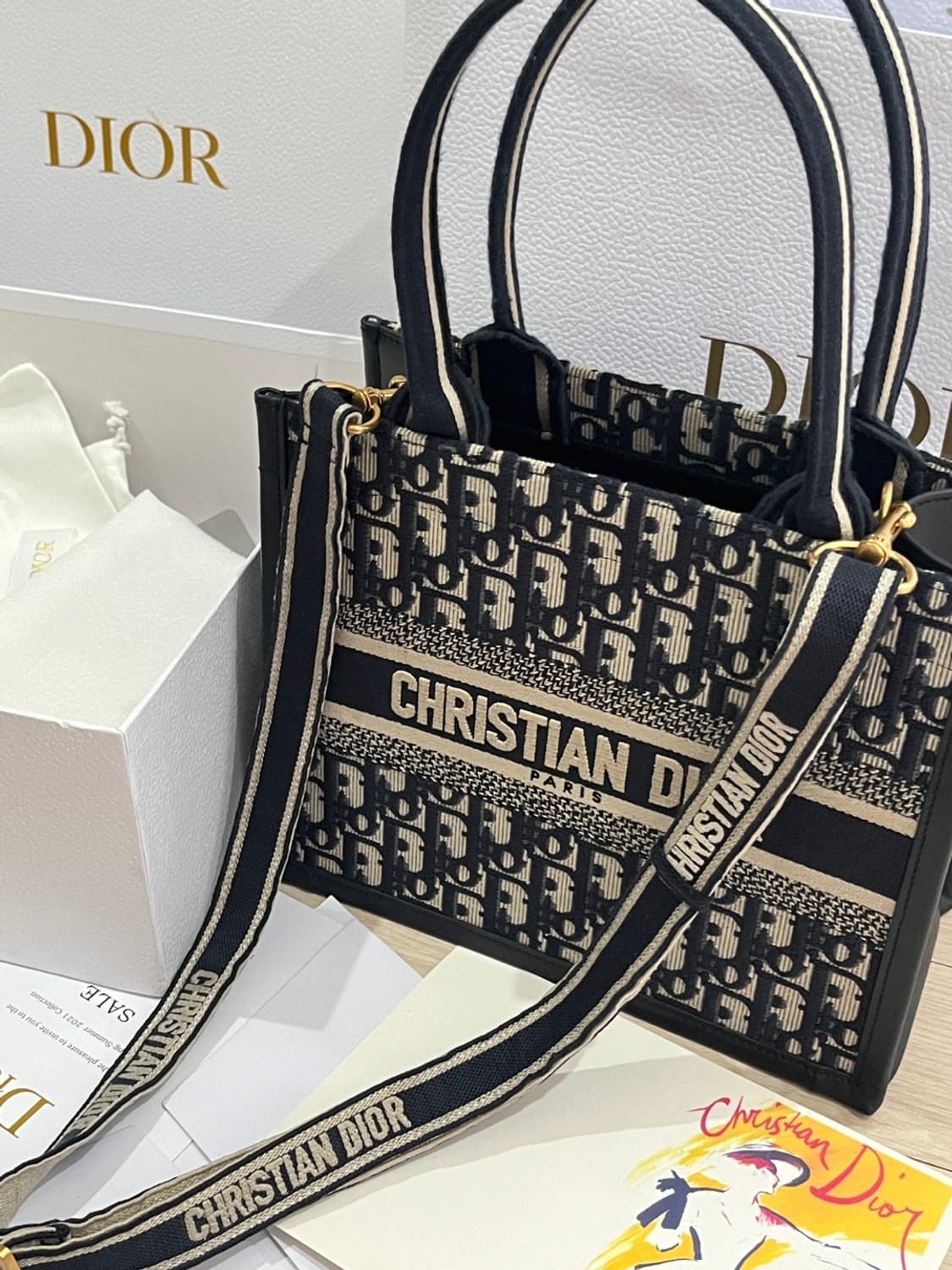 디올북토트 상품이미지4