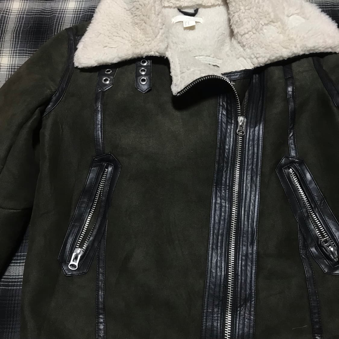 Hnm b-3 카키 무스탕 상품이미지2