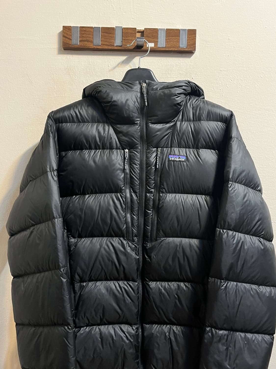 파타고니아 피츠 로이 구스 다운 자켓 상품이미지2