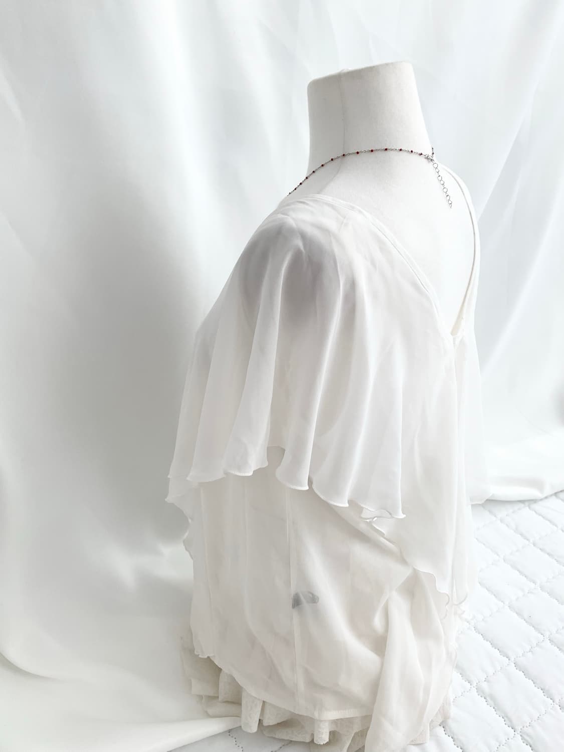 빈티지 퓨어화이트 시스루 프릴 천사블라우스 상품이미지3