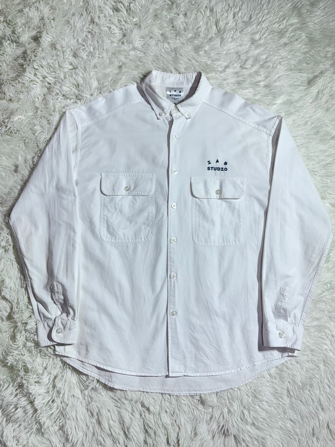 아이앱스튜디오 화이트 워크셔츠  상품이미지3