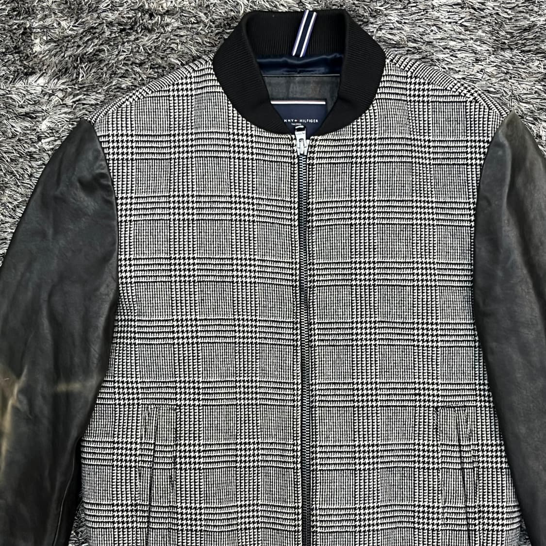 타미힐피거 남성 양가죽 레더암 자켓 (48) 팔쪽 색나감 상품이미지2