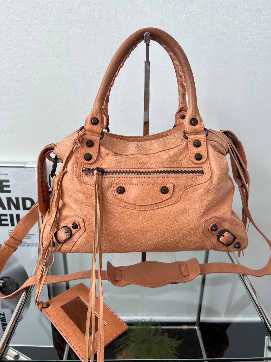 발렌시아가 모터백 상품이미지4