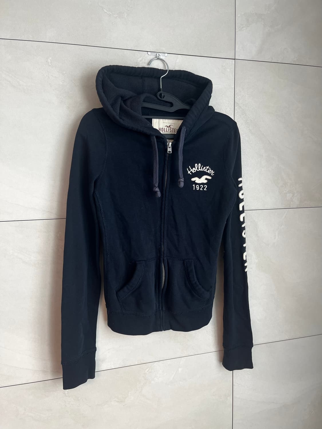 홀리스터 딱붙핏 후드집업 네이비 [XS] 상품이미지3
