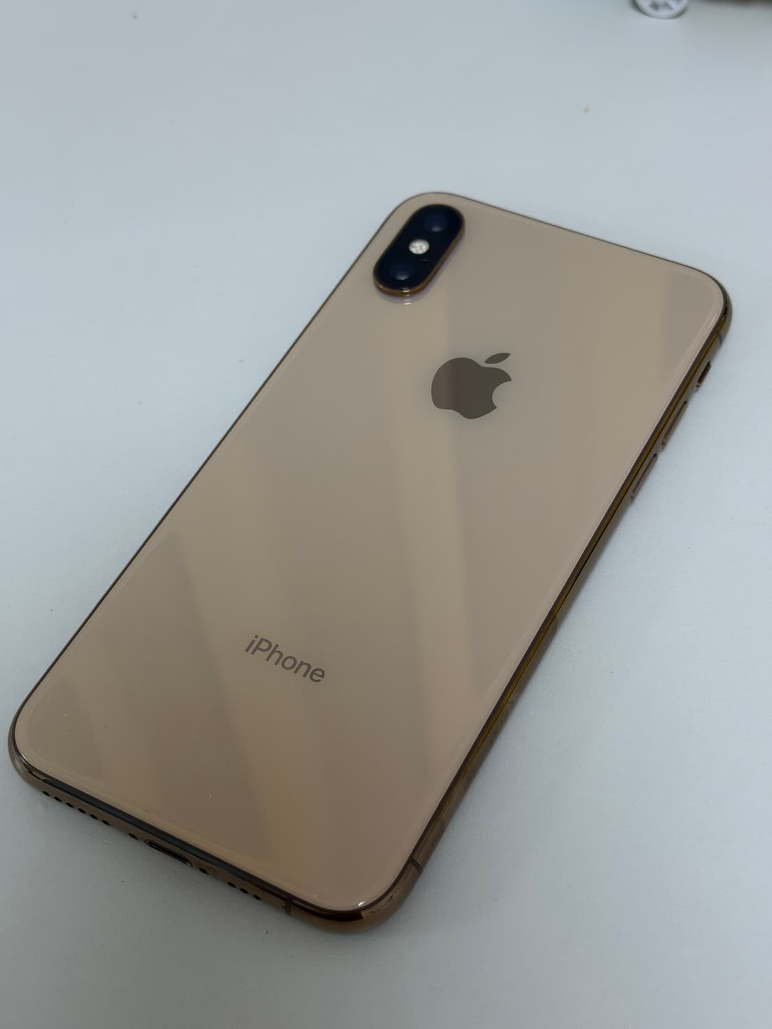 아이폰 xs 로즈골드 64기가 상품이미지1