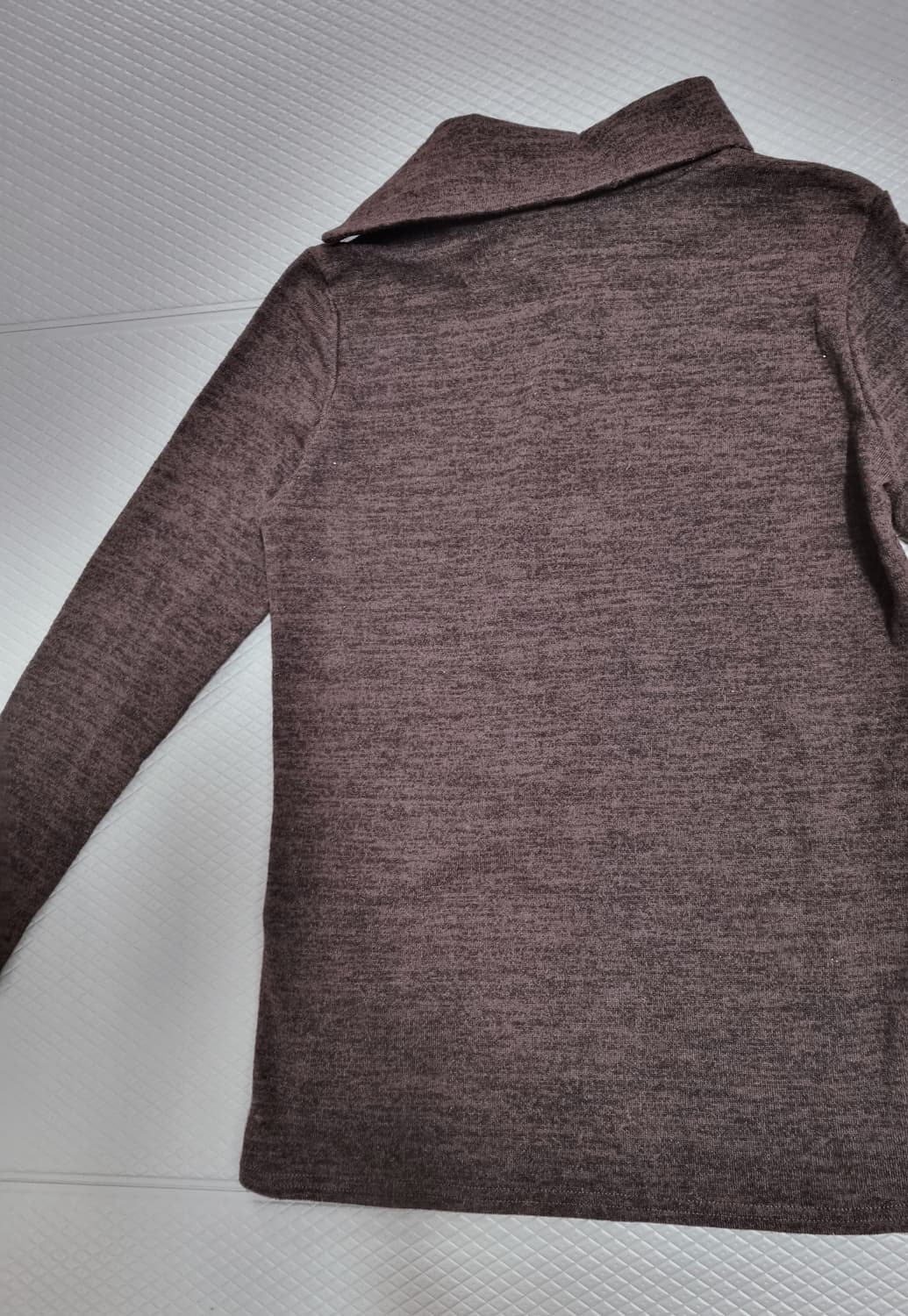 Eclair by hui 기모 니트 티셔츠 상품이미지4