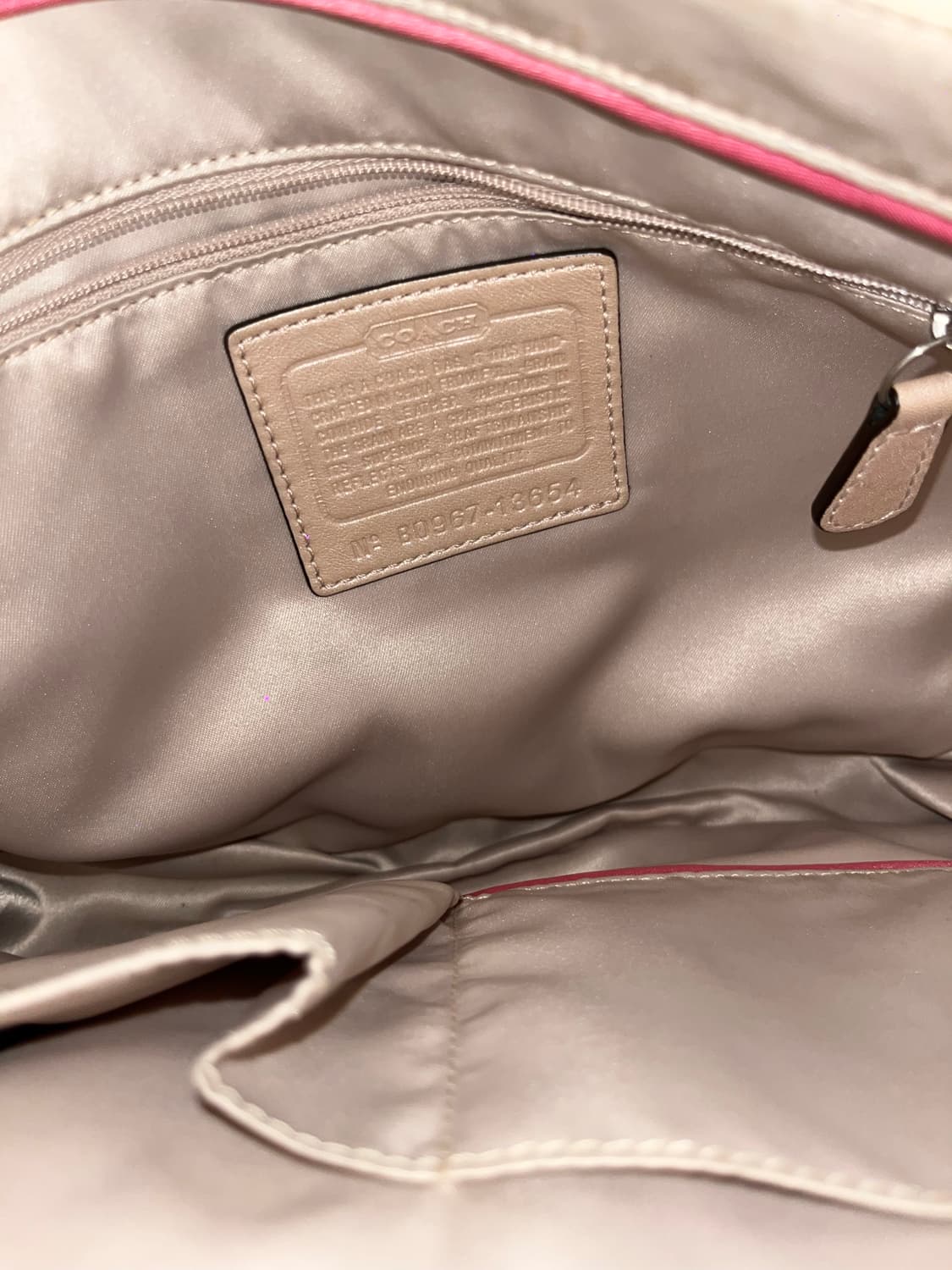 🎉BLACK FRIDAY🎉 Coach creamBag 상품이미지7