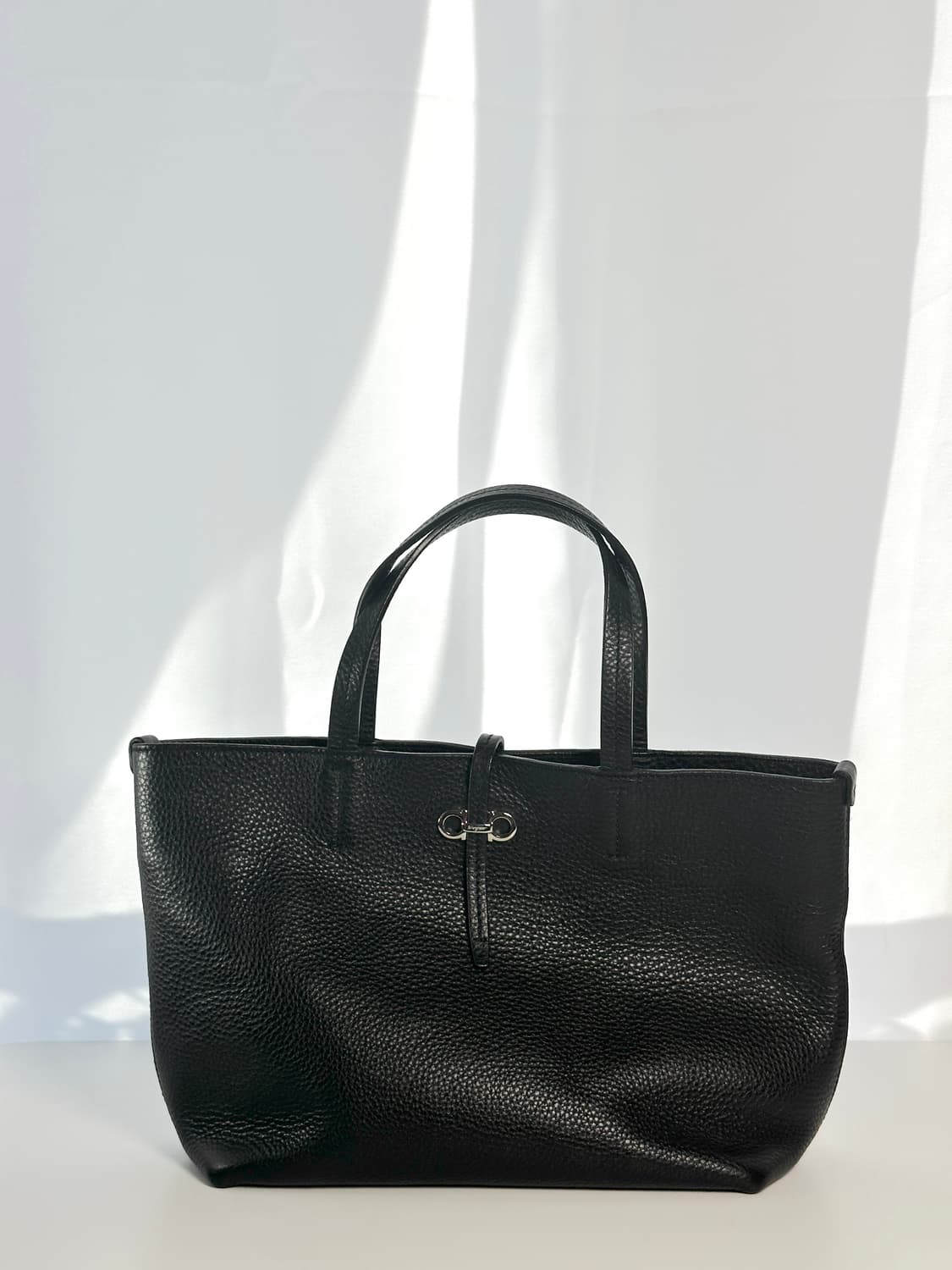 살바토레 페라가모 가죽 토트백 페레가모 상품이미지1