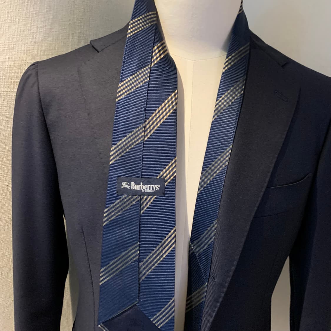 버버리(BURBERRY) 스트라이프 명품넥타이 정장패션 9cm 상품이미지2