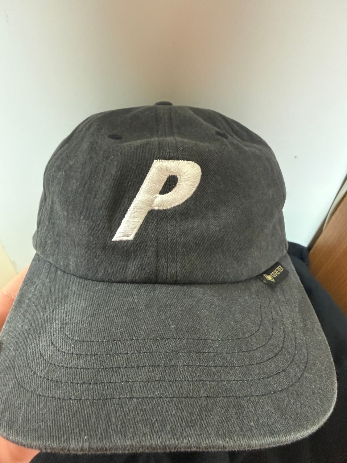 팔라스 피그먼트 다이 고어텍스 팔 햇 블랙 - 24SS 상품이미지1