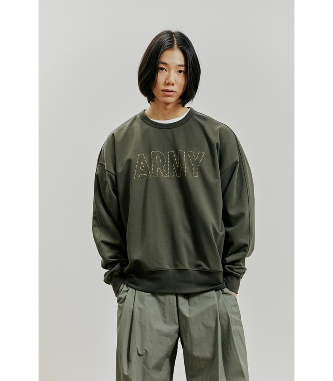 프리즘웍스 ARMY 자수 트라이서비스 맨투맨 올리브 M 상품이미지1