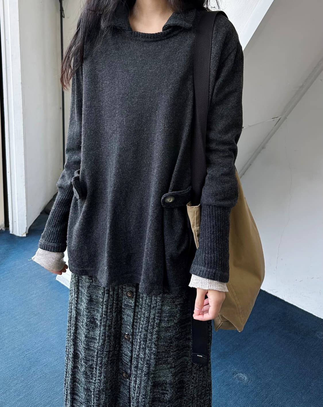 Fake belted finish design stretched knit 상품이미지8