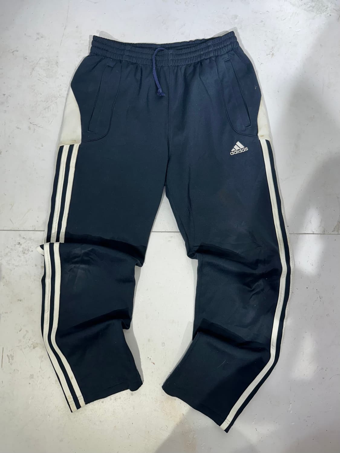 아디다스 와이드 네이비 화이트 삼선 트레이닝 팬츠 M 상품이미지4