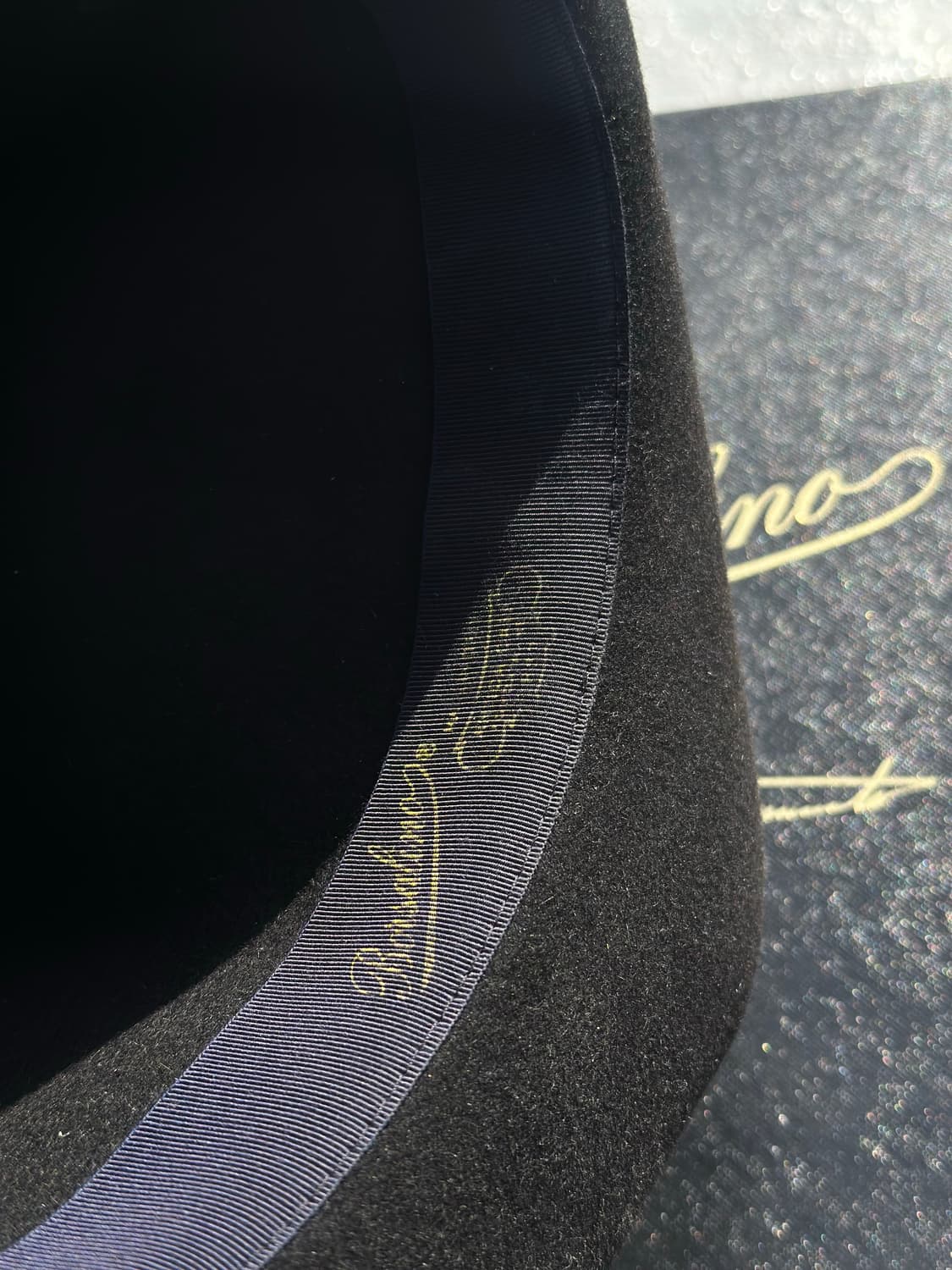 유일매물) 요지야마모토 pour homme & 보르살리노 페도라 61 상품이미지3