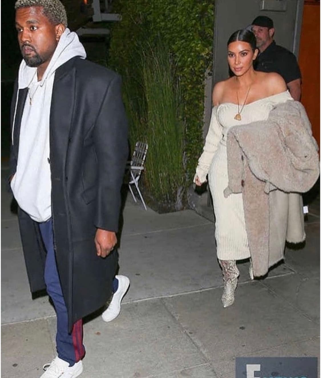 [S]베트멍 VETEMENTS 넥자수로고 멜튼울 코트 상품이미지8