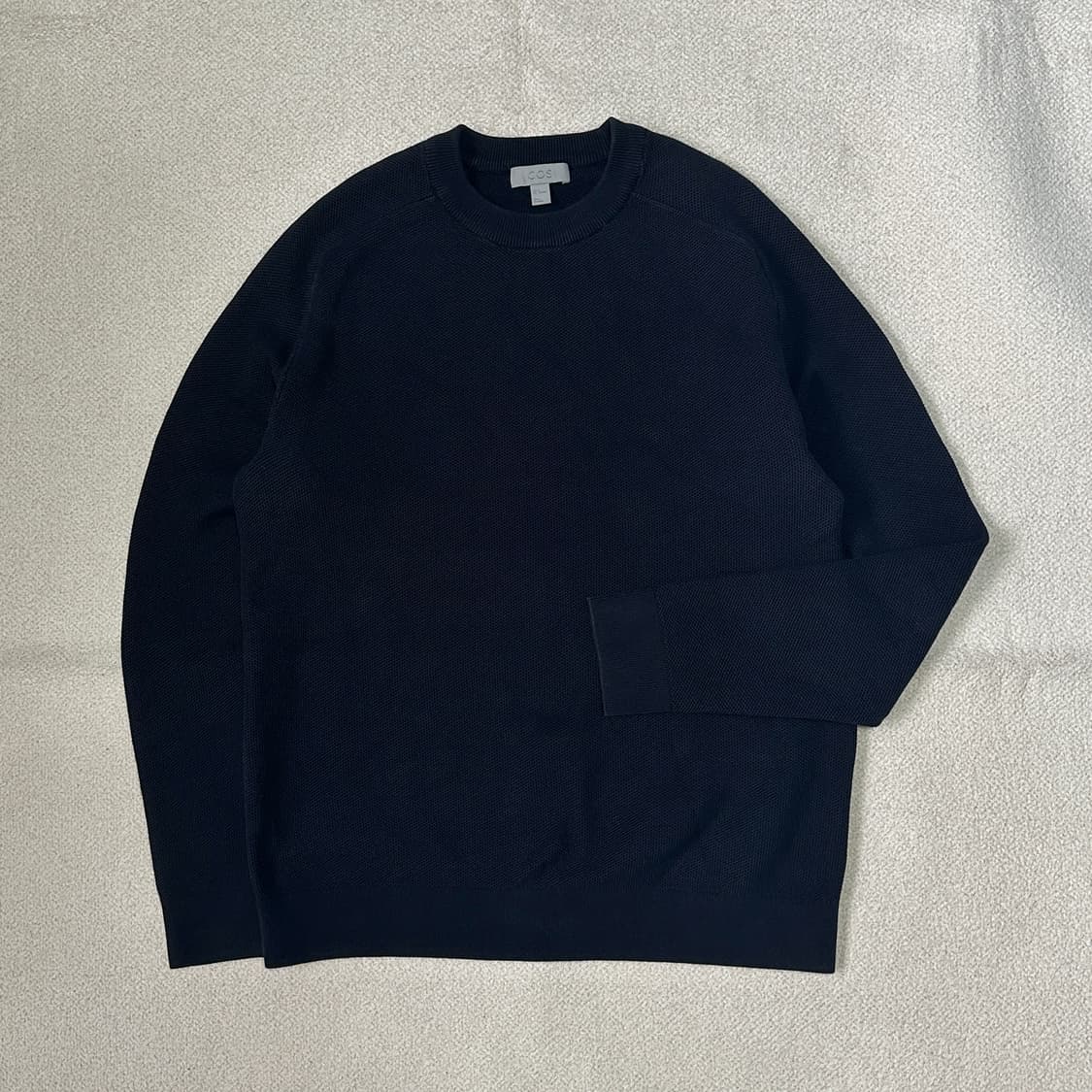 코스 라운드넥 니트 상품이미지1