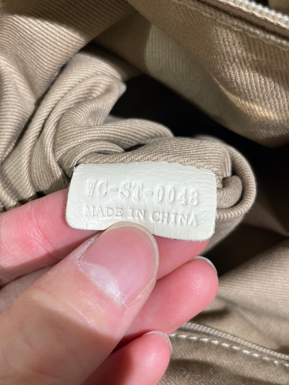 셀린느 라이트 베이지 마카담 호보 토트백 상품이미지9