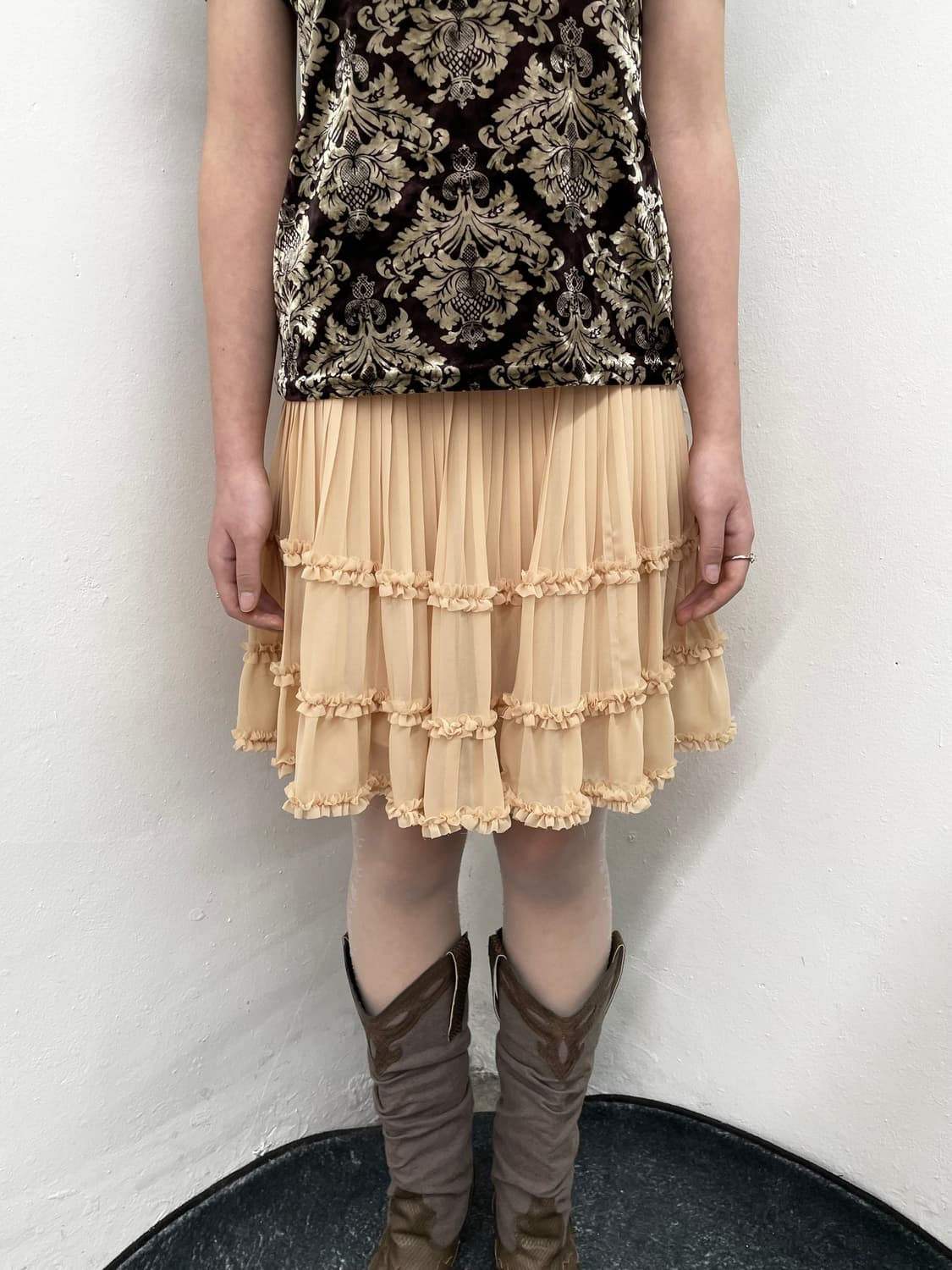 베이지 플리츠 프릴 스커트 상품이미지1