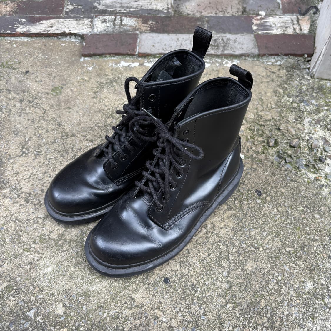 Dr. Martens 닥터마틴 1460 워커 (240) 상품이미지1