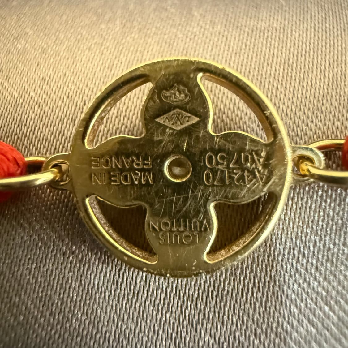 [정품] 루이비통 이딜 블라썸 다이아 팔찌 옐로우골드 18K 상품이미지5