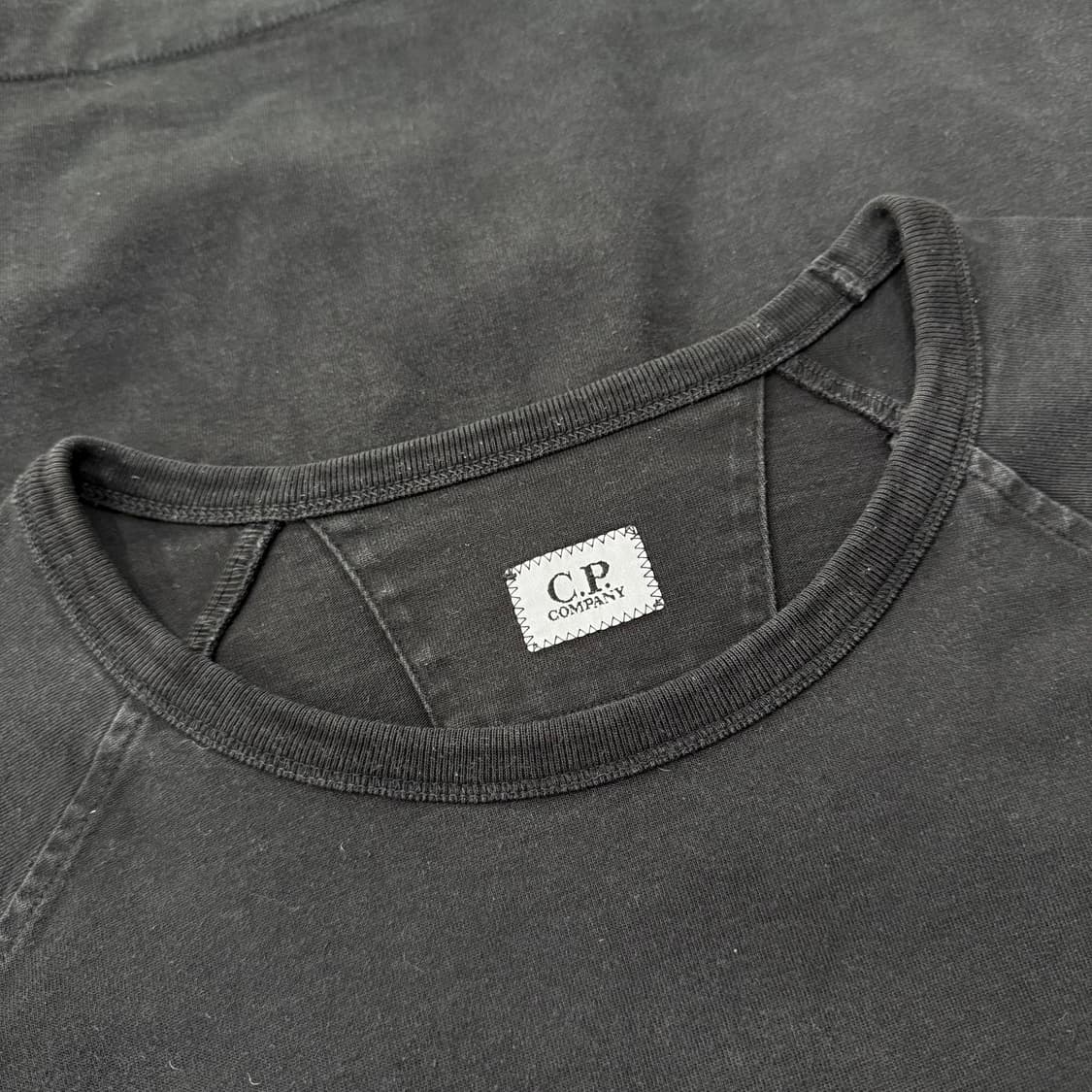 CP컴퍼니 렌즈 와펜 반팔 티셔츠 상품이미지9