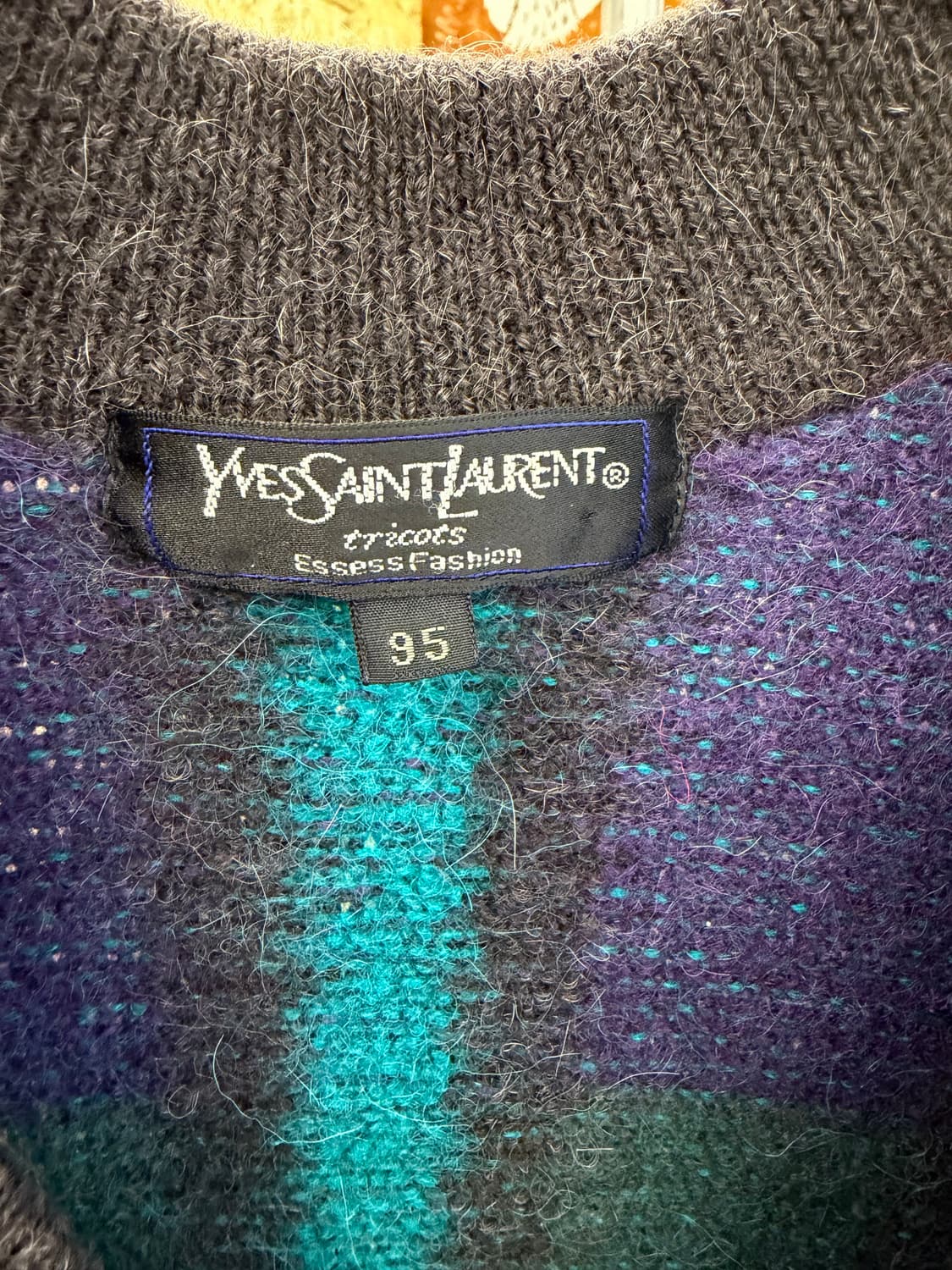 입생로랑 알파키 가디건 상품이미지3