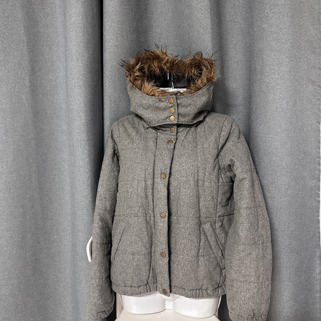 그레이 퍼 숏패딩 상품이미지3