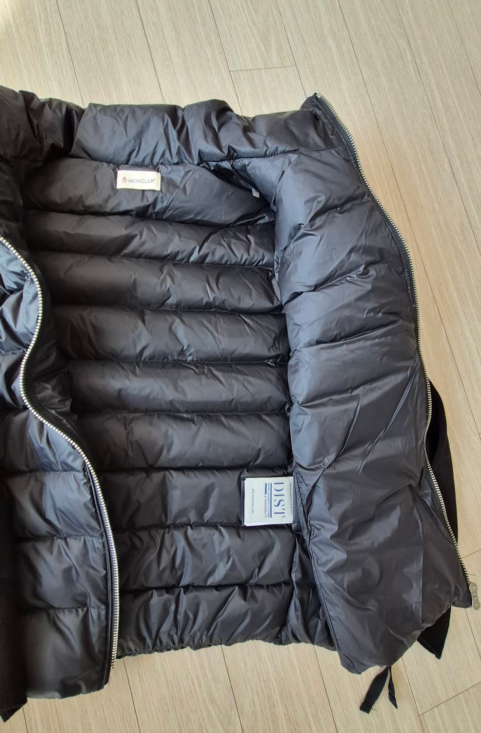 몽클레어여성니트패딩 상품이미지4