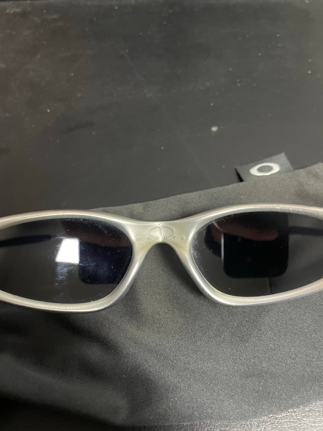 오클리 1998's 미뉴트 1.0 1세대 실버/블랙 상품이미지3